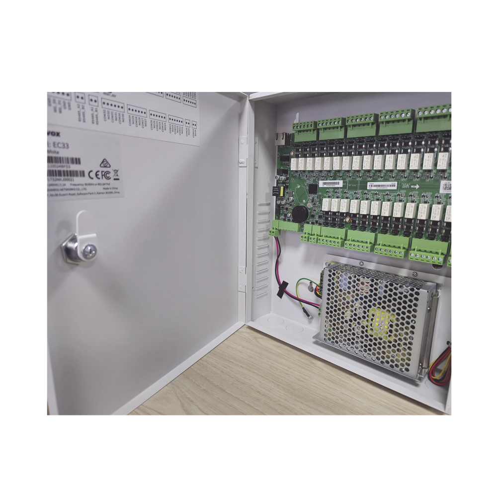 Controlador de Elevador IP Para 32 Pisos / Gestión 100% en la Nube / Interfaz Web / Pases Temporales desde App / Activación de Pisos desde App/ Wiegand / POE / 20,000 Tarjetas /100,000 Eventos / Compatible con Videoporteros Akuvox - Imagen 2