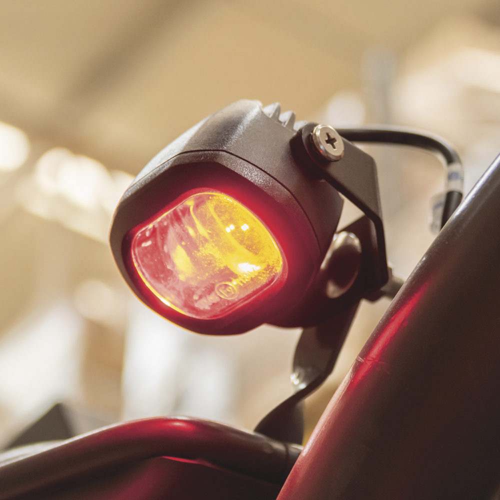 Luz LED de línea roja para limitación de zonas de trabajo en montacargas y vehiculos - Imagen 4
