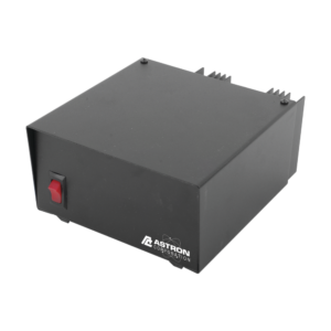 Fuente de Poder Lineal / 13.8 Vcc 12 A / Regulación Electrónica / Protección Sobrecorriente / Disipador Térmico / Radios 30W